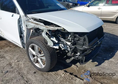 2021 Audi Q3 Premium 45 Tfsi S Line Quattro Tiptronic z USA, uszkodzony, nr VIN WA1DECF35M1032815